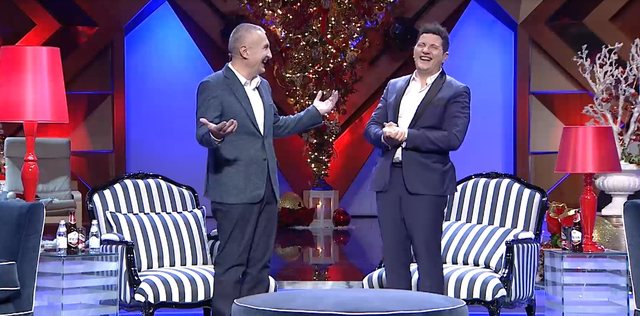 “Kur qesh ti, qeshin dhe muret”. Presidenti rrëfen historinë humoristike me profesorin