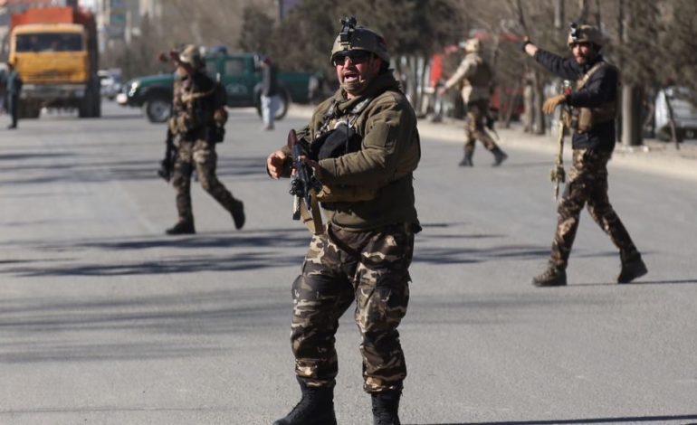 SULMI VETËVRASËS/ Afganistan, 15 persona të vrarë dhe 13 të plagosur