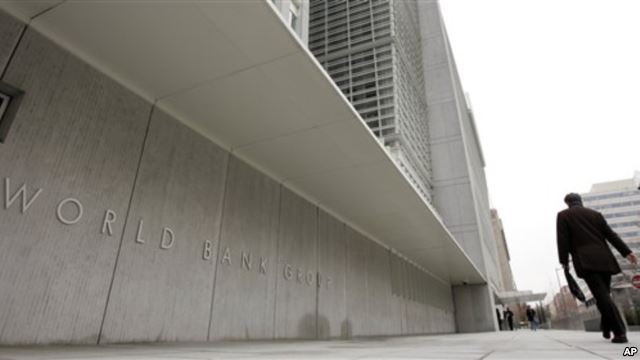 Raporti/ Banka Botërore, 60% e të punësuarve janë informalë