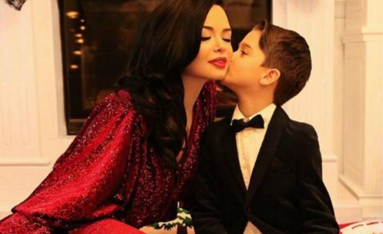 Poni ka një urim special për të gjithë ne për festat e fundvitit (FOTO)