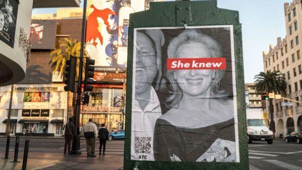 SKANDALI WEINSTEIN/ Postera kundër aktores Meryl Streep në Los Angeles