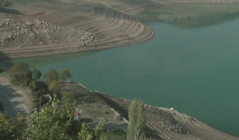 Përmbytjet nuk sjellin vetëm lajme negative. Rritet prodhimi i energjisë ne HEC-e, tepricat depozitohen në Kosovë