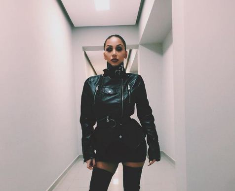 Flaka Krelani i “vë” zjarrin Instagramit: Do të kesh frikë nga të ftohtit dhe do të duash të digjesh
