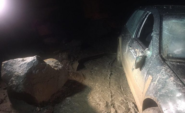 Shkëmbi 1 ton godet makinën në ecje/ I riu tregon ngjarjen: U tmerruam kur pamë që…