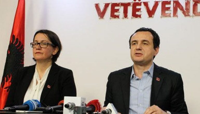 Pasi ofendoi Albin Kurtin, jep dorëheqjen deputetja Aida Dërguti