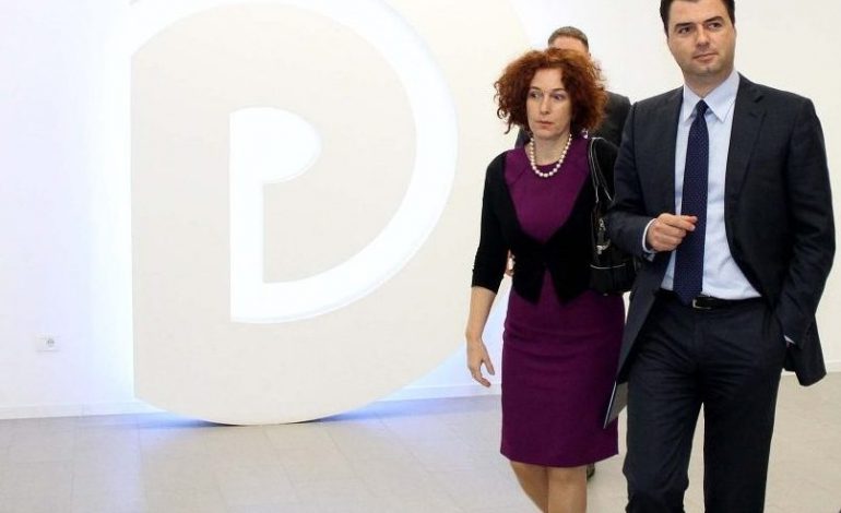 A e refuzoi Basha takimin me Romana Vlahutin? Si qëndron e vërteta