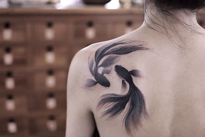 Arti i radhës/ Tatuazhe të gjalla në trupin e njeriut (Foto)
