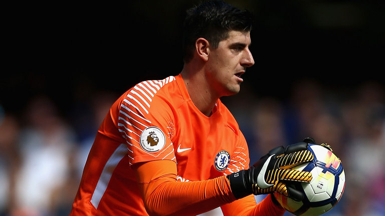 Courtois e informon Realin se dëshiron të shkojë në Bernabeu