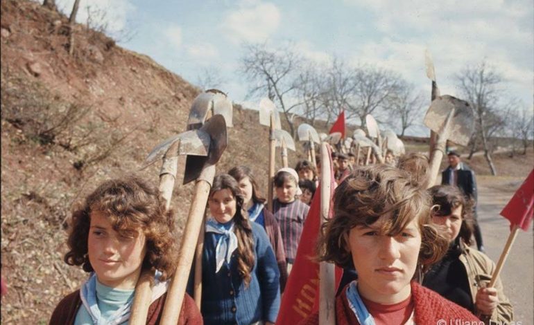 Vajzat shqiptare në aksion… (FOTO)