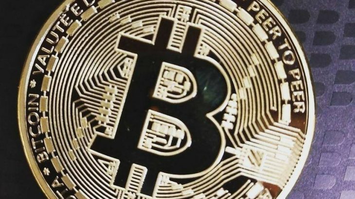 JAPONI/ Kompania paguan me monedhë bitcoin punonjësit e saj