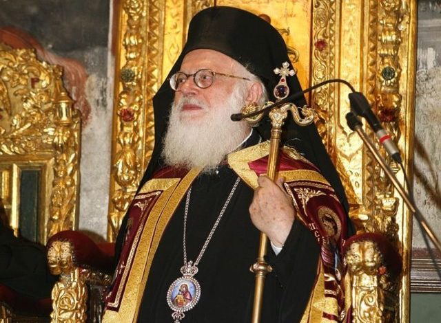 Dy ditë më parë Janulltos pranoi: Pas meje në krye të Ortodoksëve, një shqipar