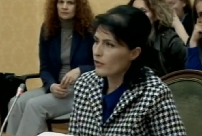 Ironia/ “U gjet për kryeprokurore një zonjë që është ende në kufijtë e shtatzënisë”