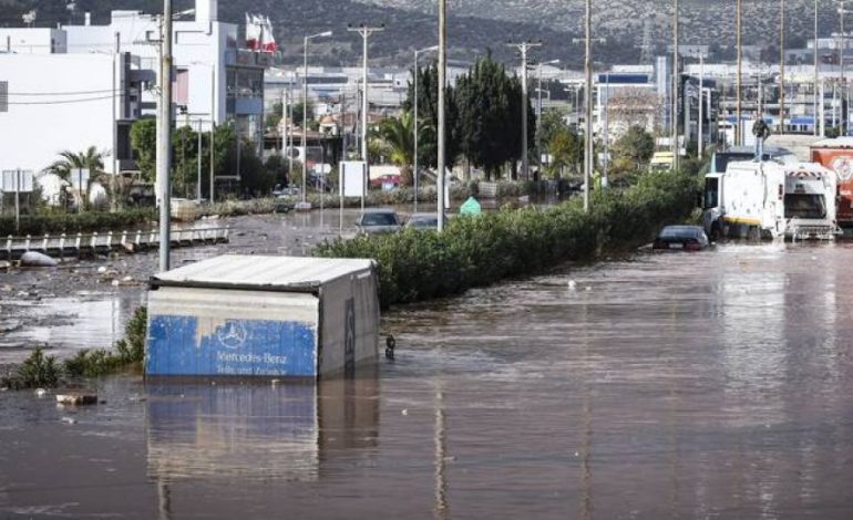 Shqipërinë e mbulon uji. Ja situata dhe zonat më të rrezikuara