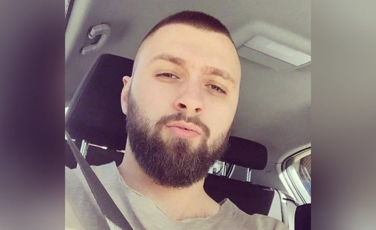 Moderatorja shqiptare thirrje vajzave: Rrini larg Majkut, ka probleme me indietron