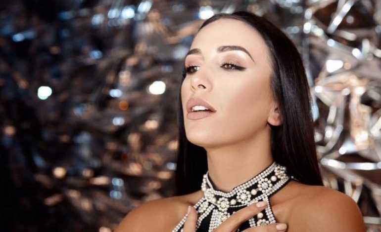 “Sugar Wings”/ Elhaida Dani publikon klipin e saj të ri (VIDEO)