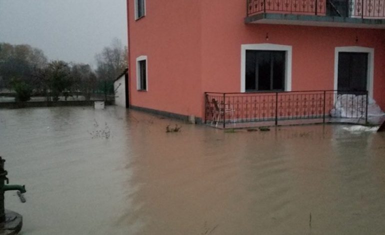 VIDEO+FOTO/ Përmbytje dhe në Durrës, pamjet janë apokaliptike
