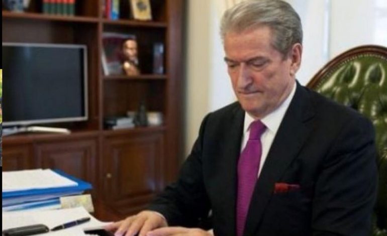 Berisha nxjerr emrat, zbulon përplasjen me armë në një lokal në Shkodër: Deputeti i PS…