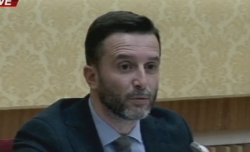 Braçe: Ndihmoni Bashën! Shumëzim, pjesëtim, mbledhje e zbritje, di t’i bëjë vetëm me lekë