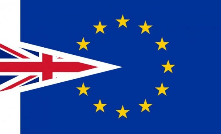 Brexit, interesat që rrezikojnë unitetin/ Tani nis faza më e vështirë