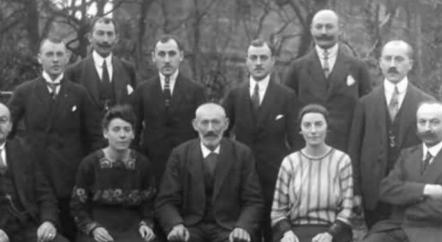Familja më e pasur në histori dhe sekretet e errëta të saj!