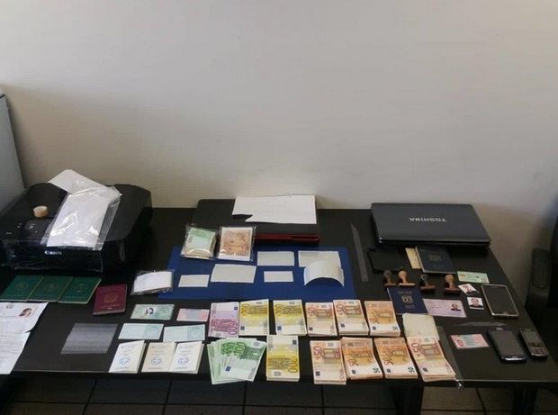 “Fituan më shumë se 1 milionë euro”, shkatërrohet grupi kriminal në Greqi. Në krye “bossi” shqiptar