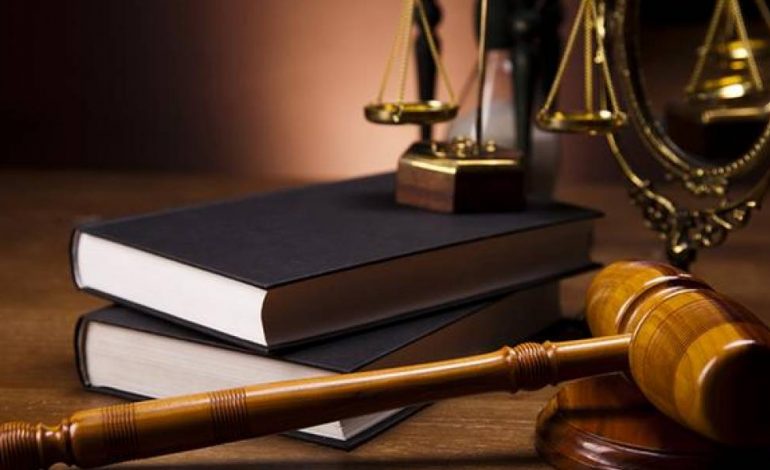 Akuzohet për përfshirje në masakrën e Srebrenicës, serbi dëbohet nga SHBA
