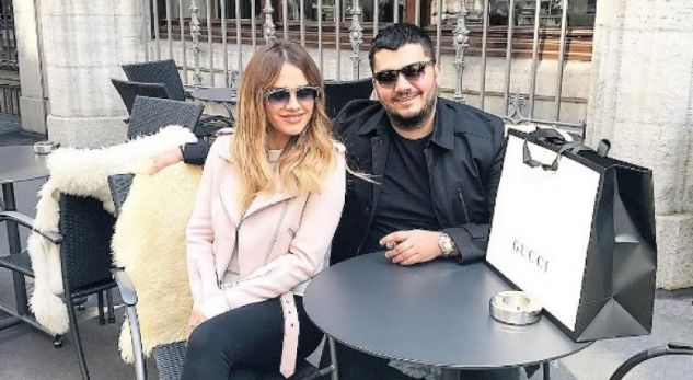 Foto e rrallë e Ermal Fjezullahut me bashkëshorten në fillimet e lidhjes së tyre