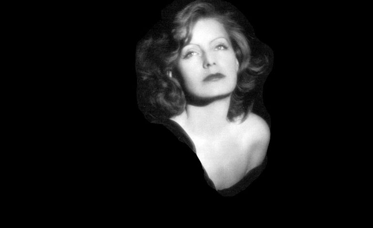 Çfarë fshihej pas trishtimit të Greta Garbos, yllit të Hollywood që nuk qeshte kurrë?