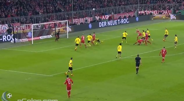 Bayern në avantazh ndaj Dortmund, Boateng shënon supergol (VIDEO)