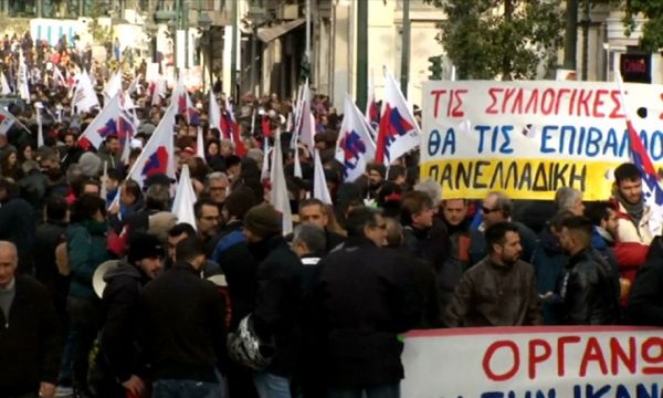 Paralizohet Greqia, vijon me intesitet greva 24 orëshe