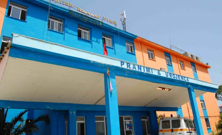Ndërron jetë gruaja e plagosur në aksidentin e Levanit, rëndë i shoqi i saj