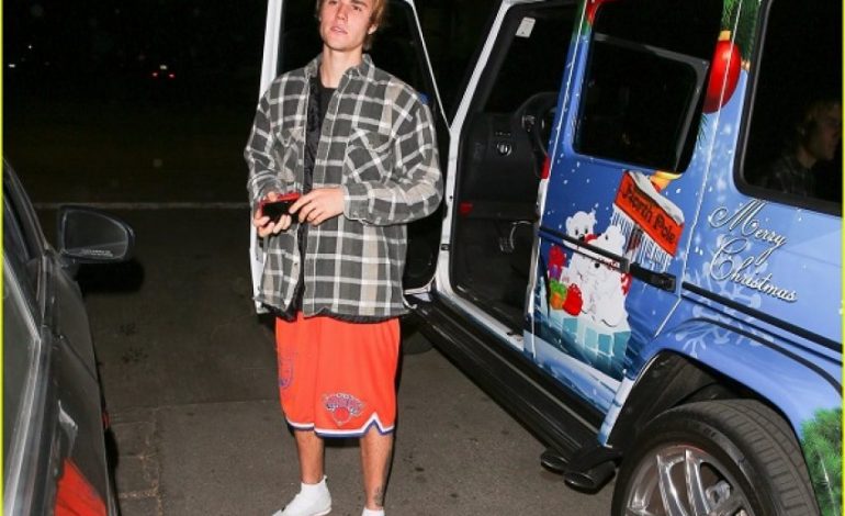 FOTO/ Makina e Justin Bieber u bë gati për festat! Shiheni se si e ka “veshur” atë