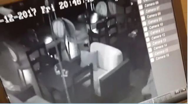Djemtë nga Tirana ikin pa paguar, kamerieri u nxjerr bojën dhe i “fëlliq” (VIDEO)