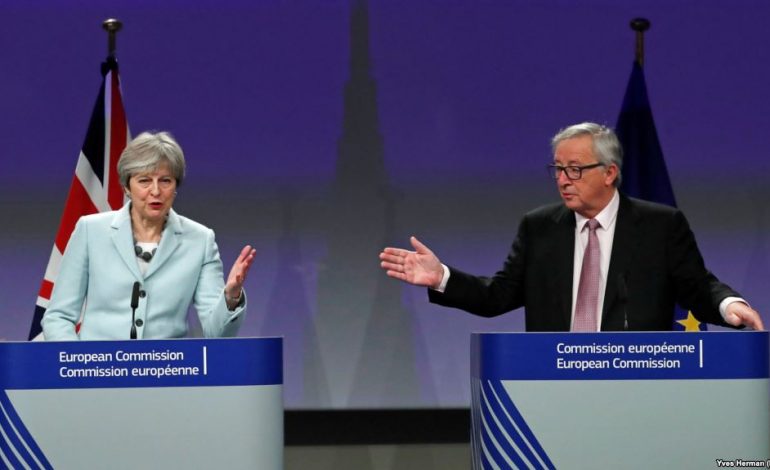 Pakti i parë/ Juncker flet pas takimit me kryeministren e Britanisë