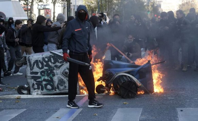 GREQI/ Përleshje dhe protesta në përkujtim të vdekjes së adoleshentit në vitin 2008
