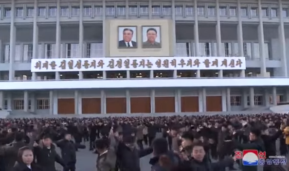 “Jemi komb bërthamor..”/ Ja si e feston Koreja e Veriut lëshimin e raketës së fundit ndërkontinentale