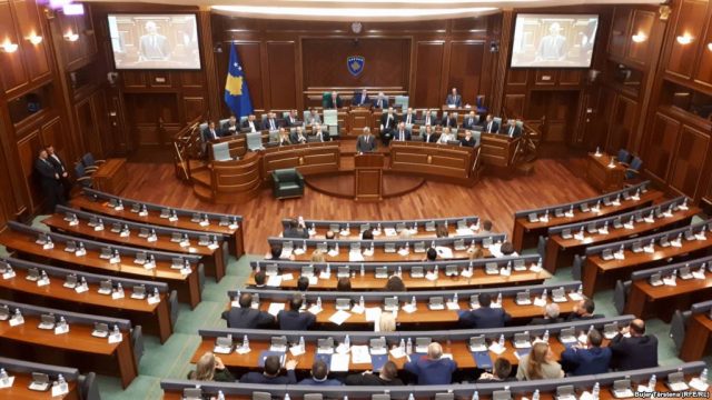 Përpjekje e dështuar për të shfuqizuar Gjykatën Speciale. SHBA: Ide e tmerrshme, Kosova do merrte fund si shtet