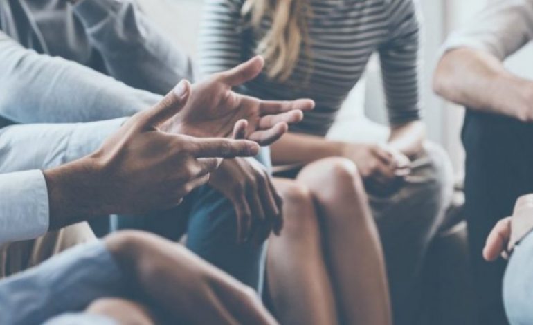 Dëshironi të bëheni lidere e paharrueshme? Mësojeni këtë aftësi