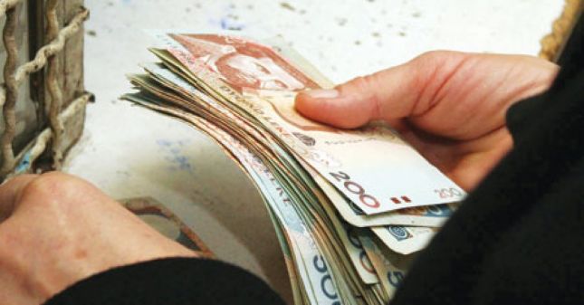 AFATET/ Pensionistët, si do merren shpërblimet e fundvitit