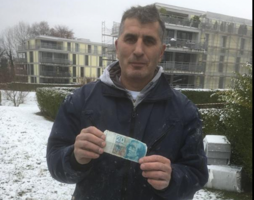 Gjunjëzoi serbin në Beograd, kikboksieri shqiptar tashmë kërkon “kokën e grekut” në Athinë