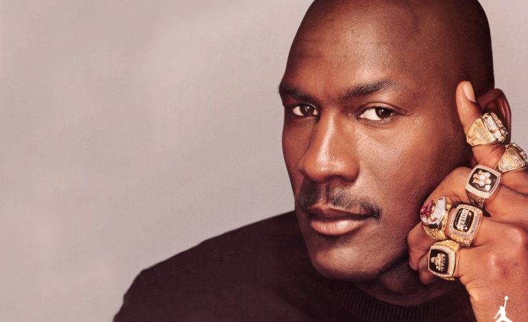 Sportistët më të pasur në botë, Michael Jordan kryeson listën