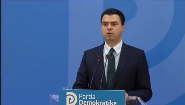 Dita e Rinisë, Basha thirrje të rinjve: Kur ne bëhemi bashkë, nuk ka regjim që na ndal
