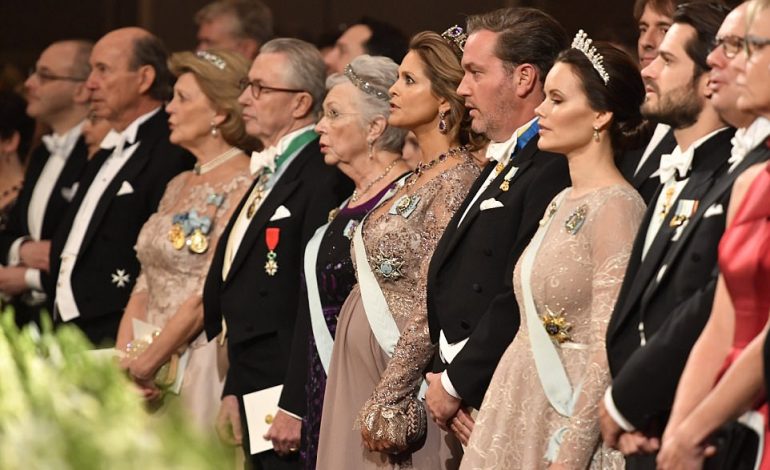 Princesha e Norvegjisë përlotet gjatë ceremonisë së çmimit Nobel në Stokholm