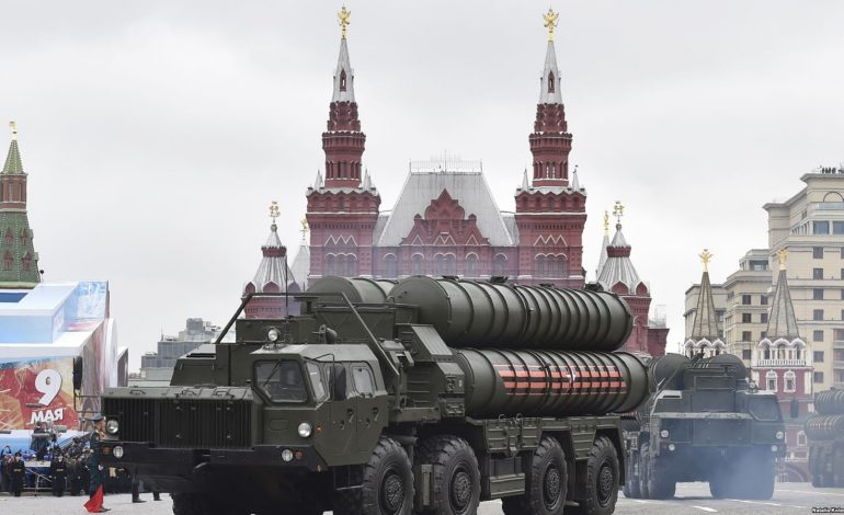 Turqia ka arritur marrëveshje për blerjen e raketave nga Rusia