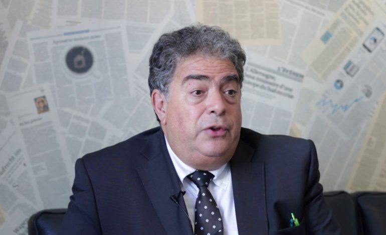 PAUL TAYLOR: Angela Merkel, mbetet ende mbretëresha e Evropës