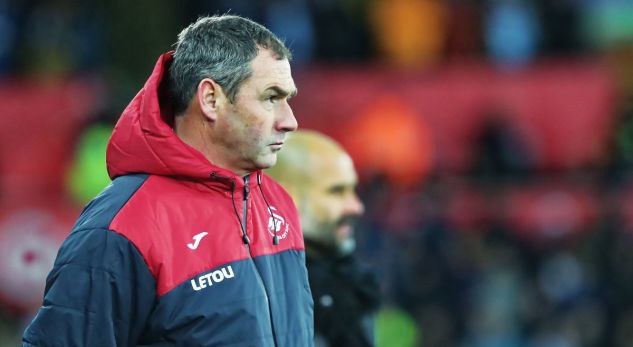 Zyrtare: Skuadra e Premierligës shkarkon trajnerin