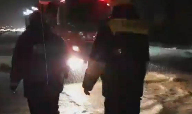 Përmbytjet në vend, Policia jep detajet: Ja rrugët e bllokuara