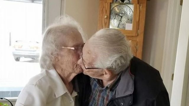 Krishtlindje të trishtuara për një çift të moshuarish, detyrohen të ndahen pas 73 vitesh