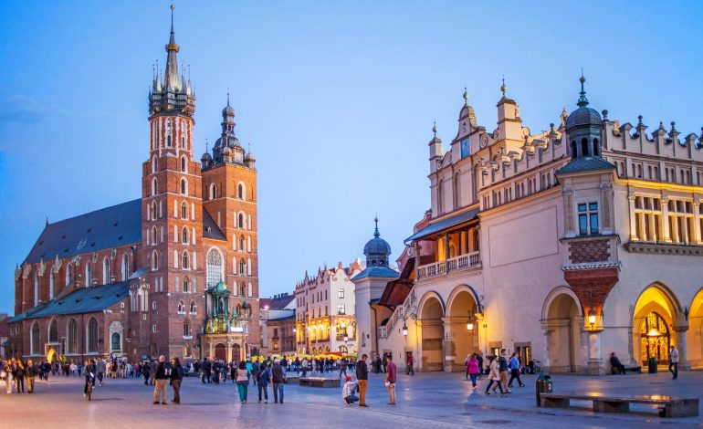 Polonia tregon sekretin, ja si po tërheq investimet e Europës