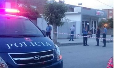 PAMJE TË RËNDA/ Aksident në Tiranë, makina përplas për vdekje kalimtaren (VIDEO)